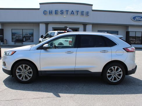 Used 2019 Ford Edge Titanium FWD image 1
