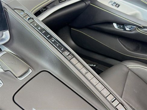 Used 2022 Chevrolet Corvette Stingray Preferred Cpe w/ Z51 Performance Package image 15
