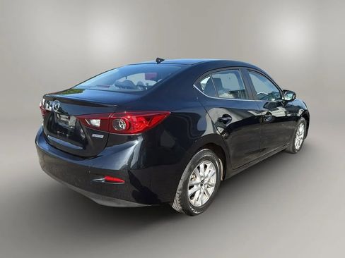 Used 2014 MAZDA MAZDA3 i Touring w/ Technology Package FWD image 7