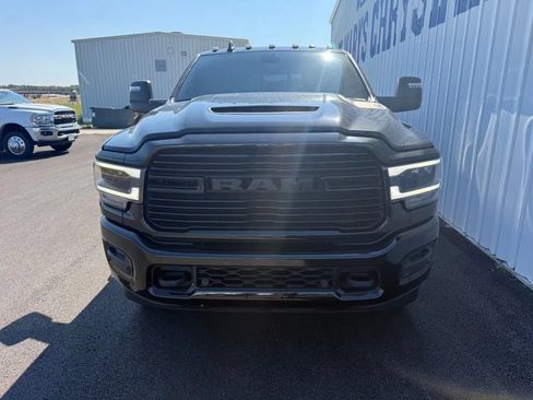 Used 2024 RAM 3500 Laramie w/ Night Edition AWD/4WD image 3