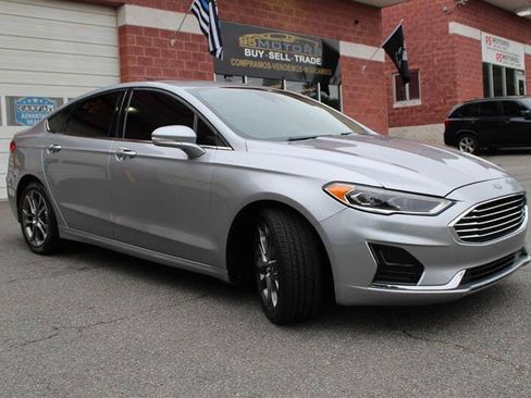 Used 2020 Ford Fusion SEL FWD image 7