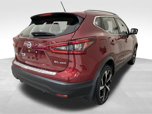Used 2022 Nissan Rogue Sport SL image 5