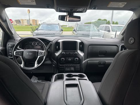 Used 2020 Chevrolet Silverado 1500 LT Trail Boss image 13