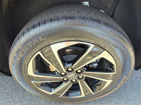 Used 2025 Buick Enclave Sport Touring image 20