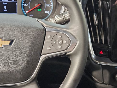 Used 2023 Chevrolet Traverse LT FWD image 28