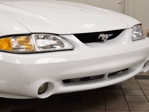 Used 1994 Ford Mustang Cobra RWD image 13