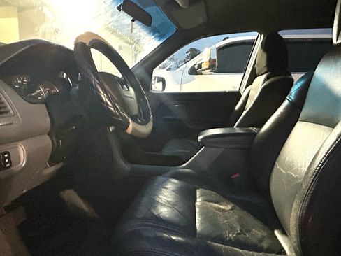 Used 2004 Honda Pilot EX image 9