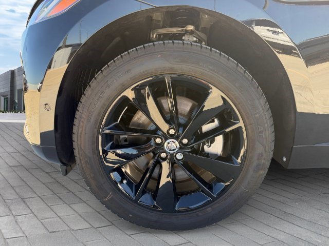 New 2026 Jaguar F-PACE R-Dynamic S AWD/4WD image 9