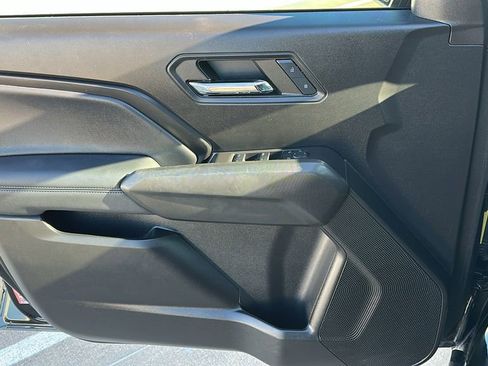 Used 2024 GMC Canyon Elevation w/ Convenience Package image 19