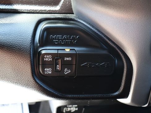 Used 2024 RAM 2500 Big Horn w/ Off Road Package AWD/4WD image 24