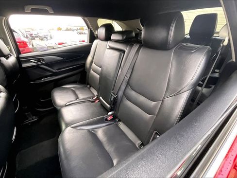 Used 2022 MAZDA CX-9 Touring image 26