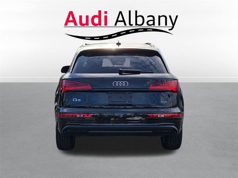 Used 2025 Audi Q5 2.0T Premium image 5
