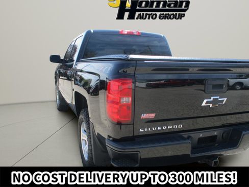Used 2018 Chevrolet Silverado 1500 LT w/ All Star Edition AWD/4WD image 3