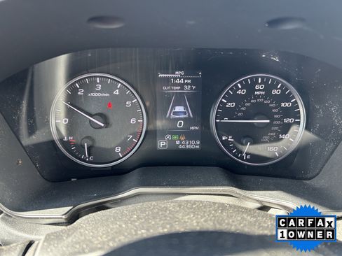 Used 2020 Subaru Outback Limited image 18