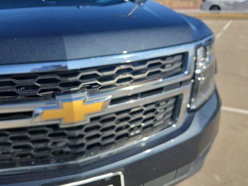 Used 2020 Chevrolet Suburban LT image 10