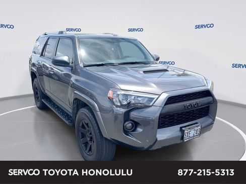 Used 2016 Toyota 4Runner SR5 RWD image 1