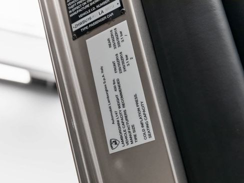 Used 2003 Lamborghini Murcielago Coupe image 24