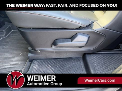 Used 2025 Ford Explorer Active w/ Active Comfort Package AWD/4WD image 18