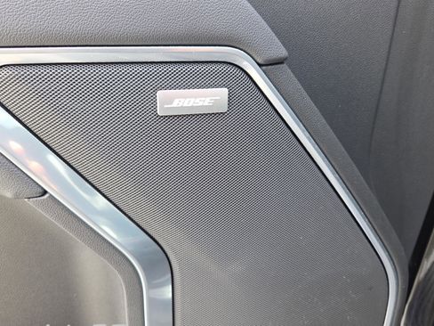 Used 2022 GMC Sierra 1500 SLT w/ SLT Premium Plus Package image 29