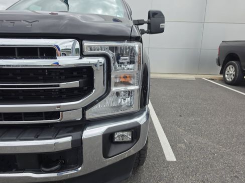 Used 2021 Ford F250 Lariat w/ Lariat Value Package AWD/4WD image 9