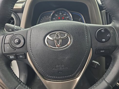 Used 2014 Toyota RAV4 Limited w/ Technology Package AWD/4WD image 26