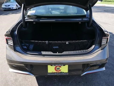 New 2025 Hyundai Sonata Limited image 54