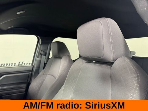 Used 2025 Toyota Tacoma SR5 AWD/4WD image 11