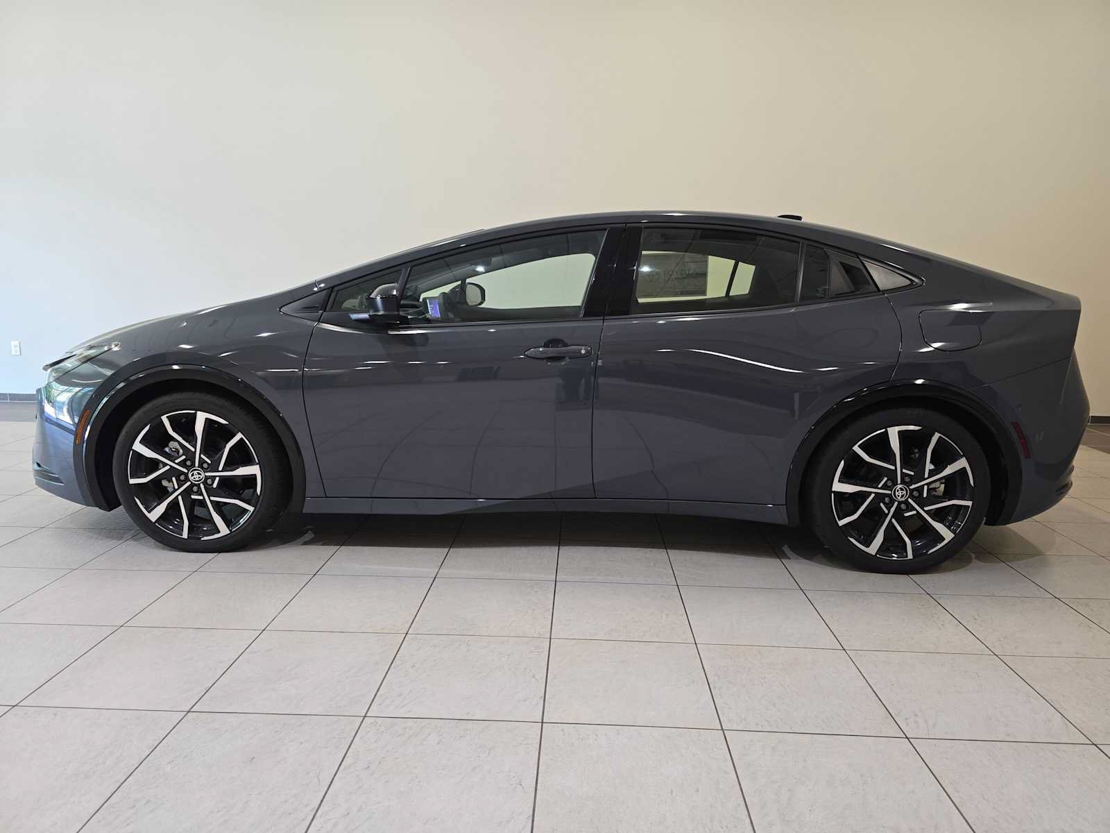 New 2026 Toyota Prius Plug-In Hybrid w/ Limited Premium Package FWD image 3