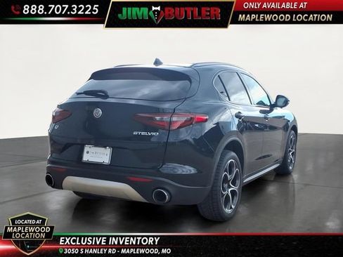 Used 2019 Alfa Romeo Stelvio Ti Sport w/ Quick Order Package 22S Sport AWD/4WD image 4