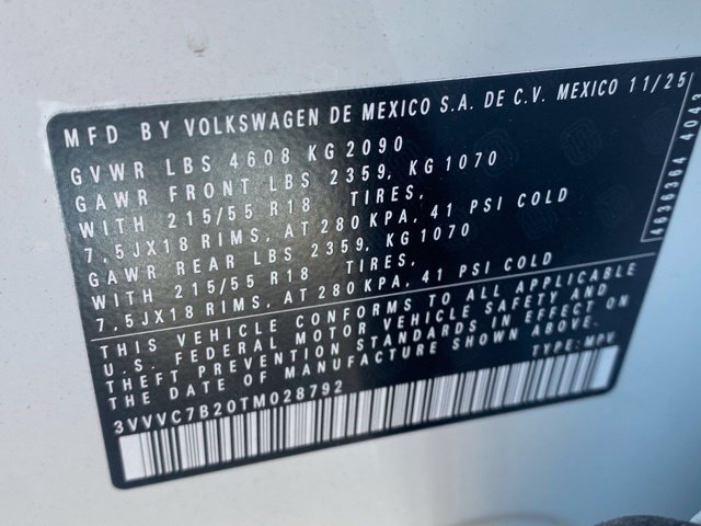 Used 2026 Volkswagen Taos SE AWD/4WD image 11