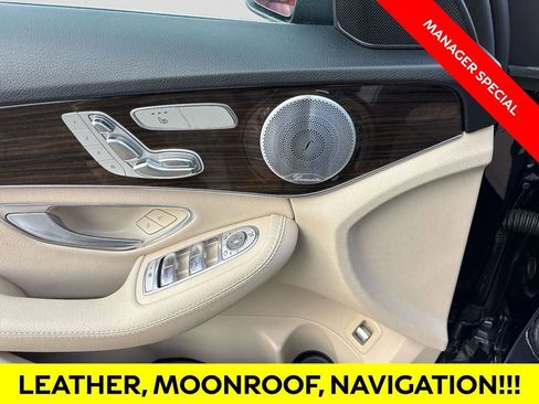Used 2020 Mercedes-Benz C 300 4MATIC Sedan image 19