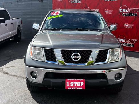 Used 2006 Nissan Frontier NISMO AWD/4WD image 2