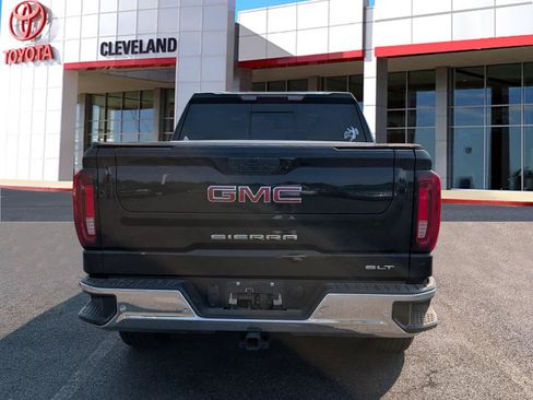 Used 2021 GMC Sierra 1500 SLT w/ SLT Premium Plus Package AWD/4WD image 6