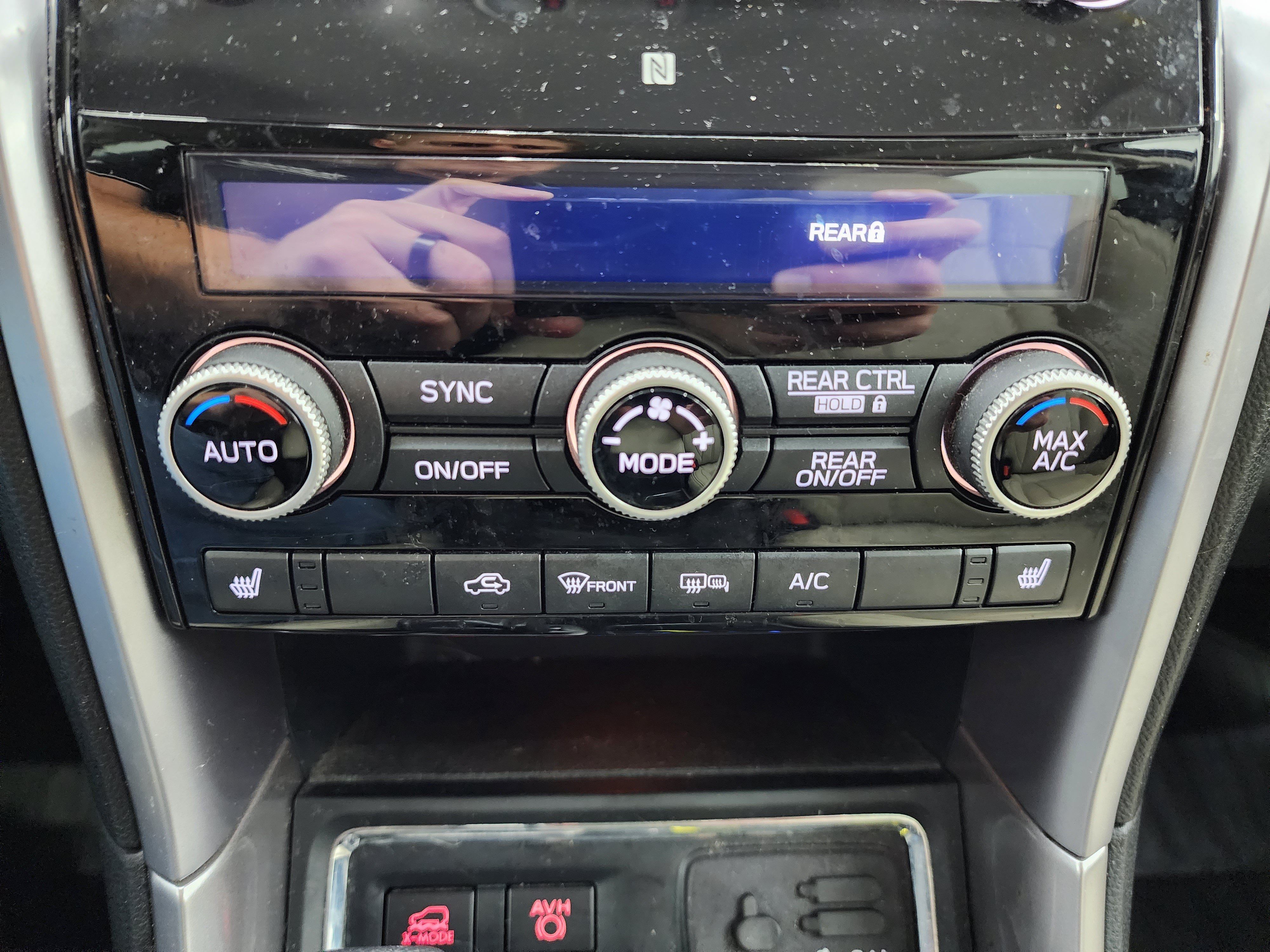 Used 2020 Subaru Ascent Limited w/ Popular Package #2A AWD/4WD image 16