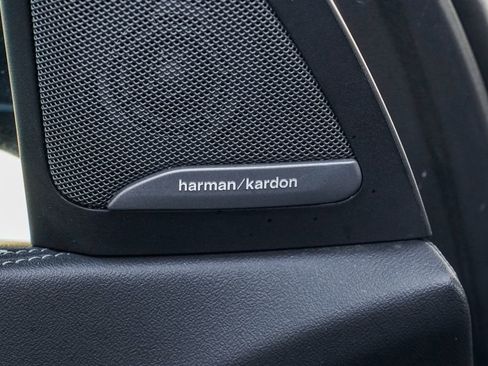 Used 2023 BMW X7 xDrive40i w/ M Sport Package image 11