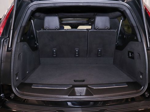 Used 2022 Cadillac Escalade ESV Sport Platinum w/ LPO, ONYX Package image 29