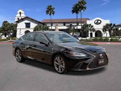 Used 2019 Lexus ES 350 F Sport w/ Accessory Package 2