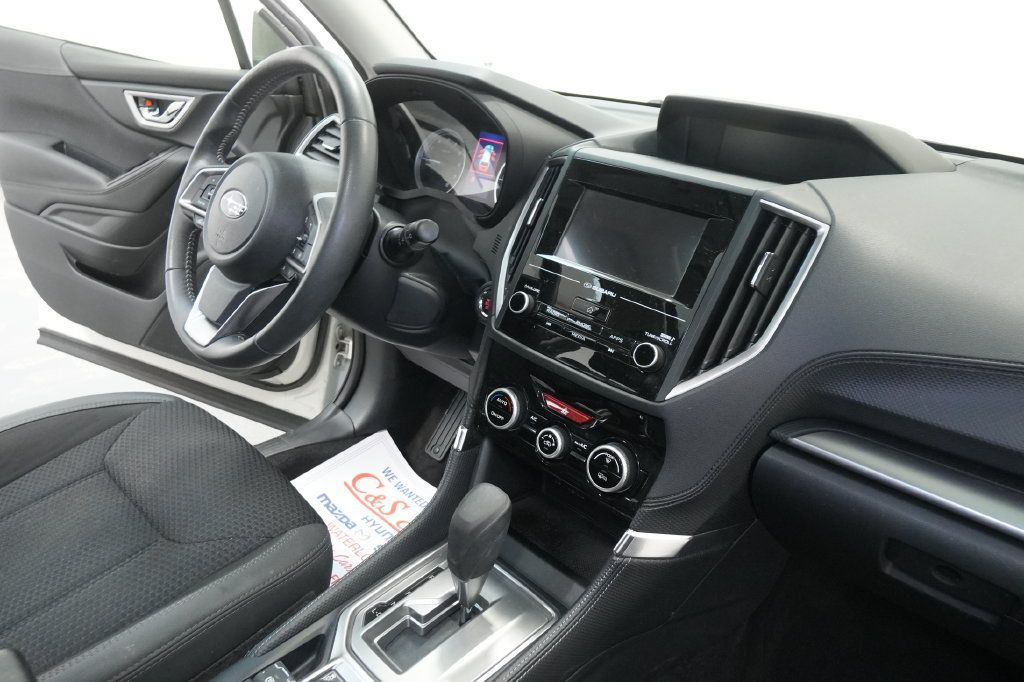 Used 2024 Subaru Forester Premium AWD/4WD image 33