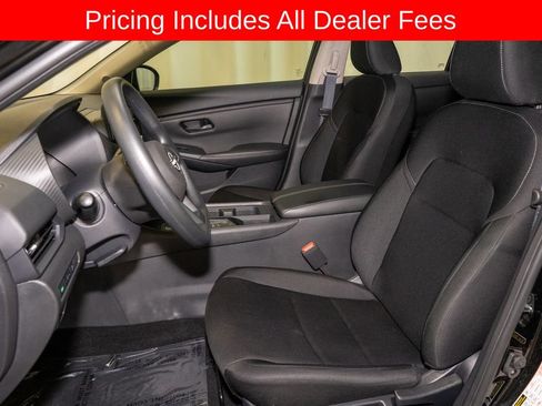 Used 2025 Nissan Sentra S FWD image 9