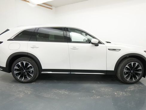New 2026 MAZDA CX-90 Plug-In Hybrid w/ Premium Plus AWD/4WD image 9