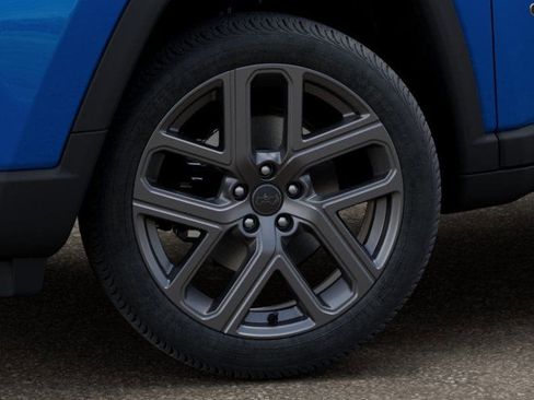 New 2026 Jeep Compass Latitude AWD/4WD image 8