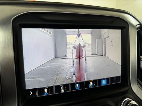 Used 2021 GMC Sierra 2500 SLT w/ SLT Premium Package image 47