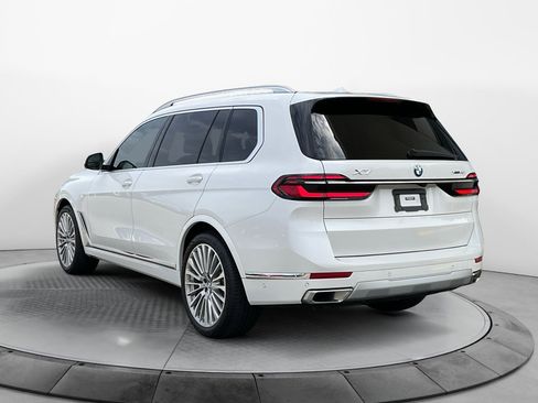 Used 2024 BMW X7 xDrive40i AWD/4WD image 5