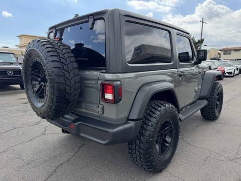 Used 2020 Jeep Wrangler Sport image 8