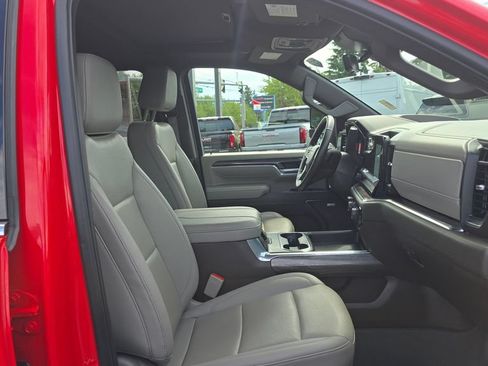 Used 2024 Chevrolet Silverado 3500 LTZ w/ LTZ Convenience Package AWD/4WD image 45