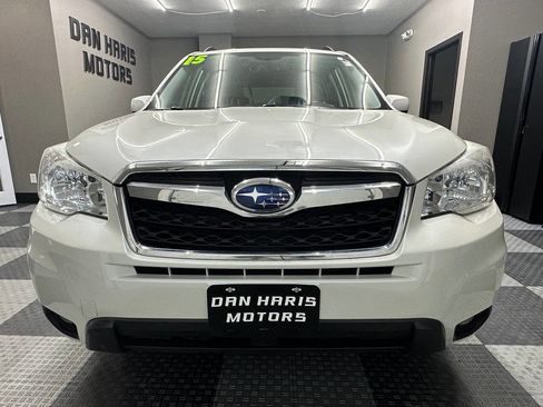 Used 2015 Subaru Forester 2.5i Limited AWD/4WD image 3