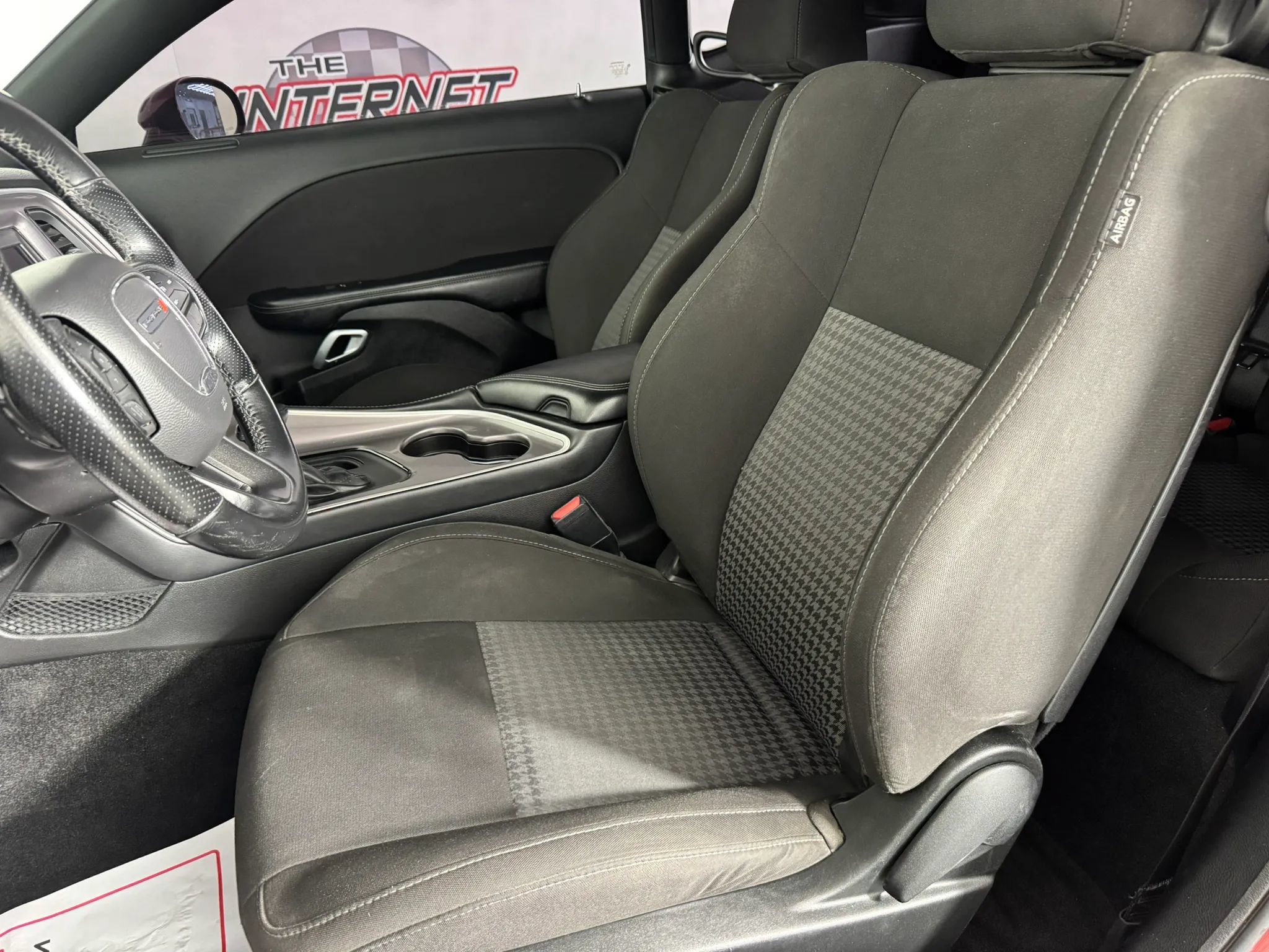 Used 2022 Dodge Challenger R/T w/ Blacktop Package RWD image 28
