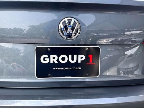 Used 2019 Volkswagen Jetta SE FWD image 33