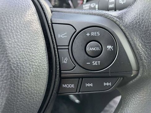 Used 2025 Toyota RAV4 XLE w/ Convenience Package FWD image 35