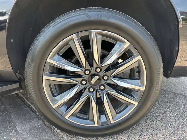 Certified 2022 Cadillac Escalade ESV Sport AWD/4WD image 17